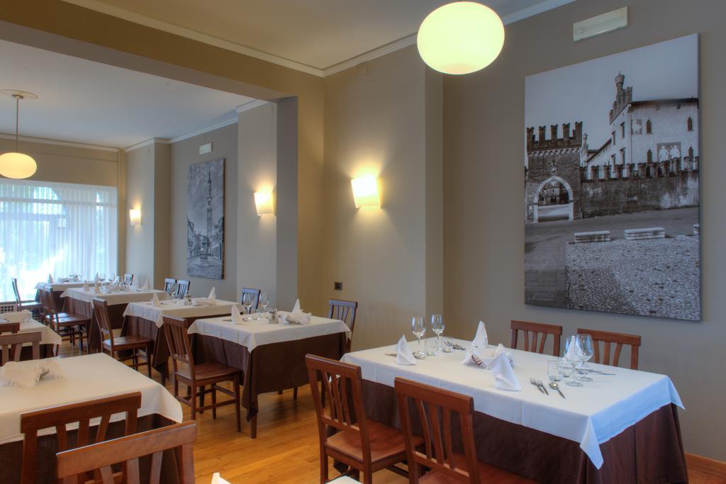 Albergo Ristorante Belvedere Thiene Kültér fotó