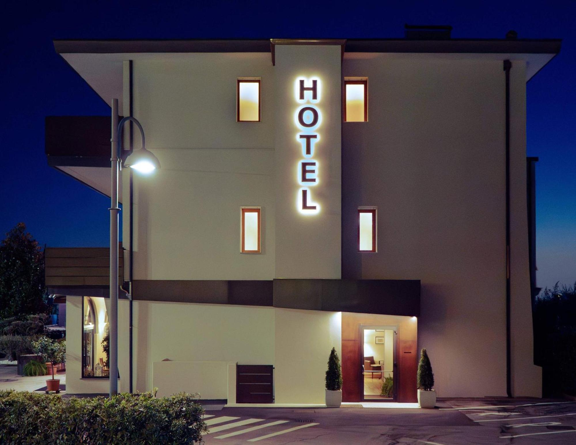 Hotel Belvedere Thiene Kültér fotó